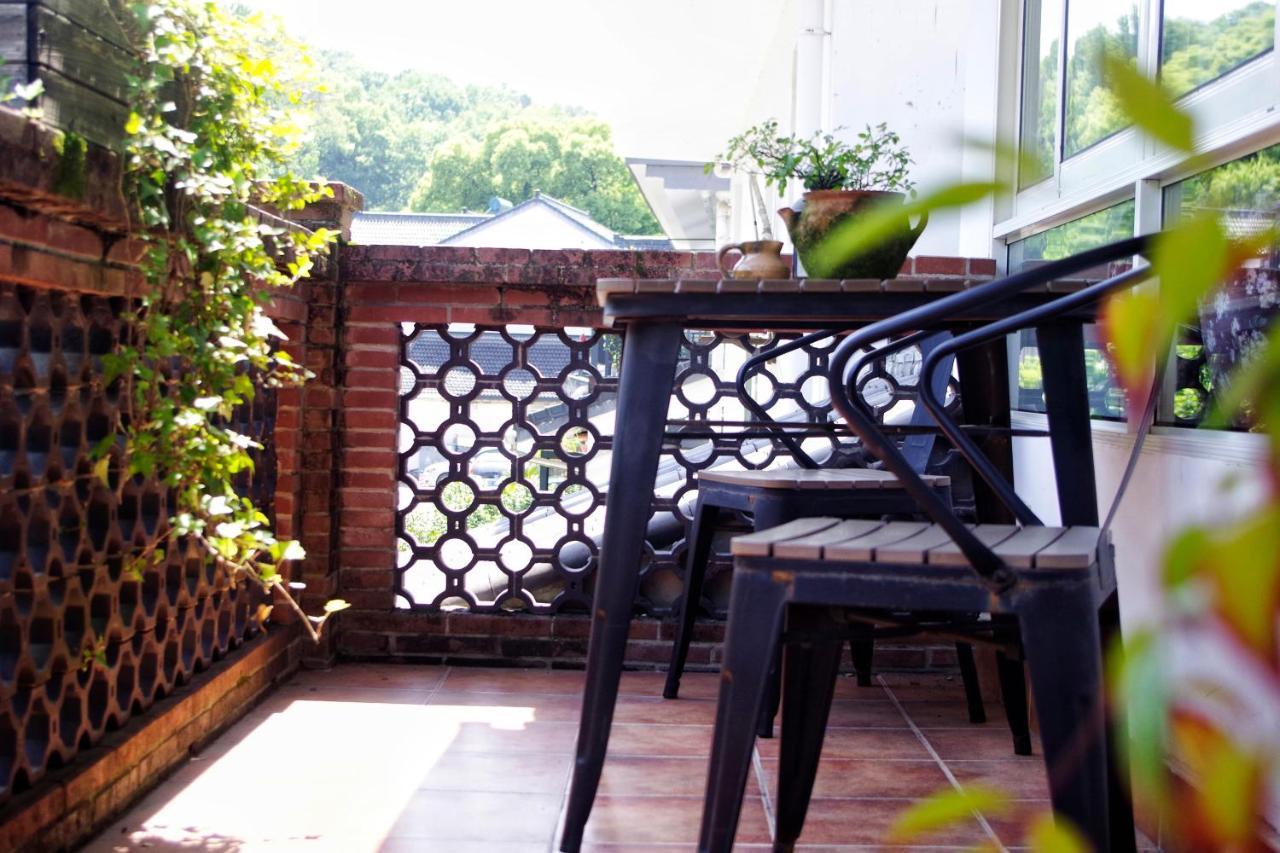Hangzhou Jiuyueji Bed&Breakfast Extérieur photo